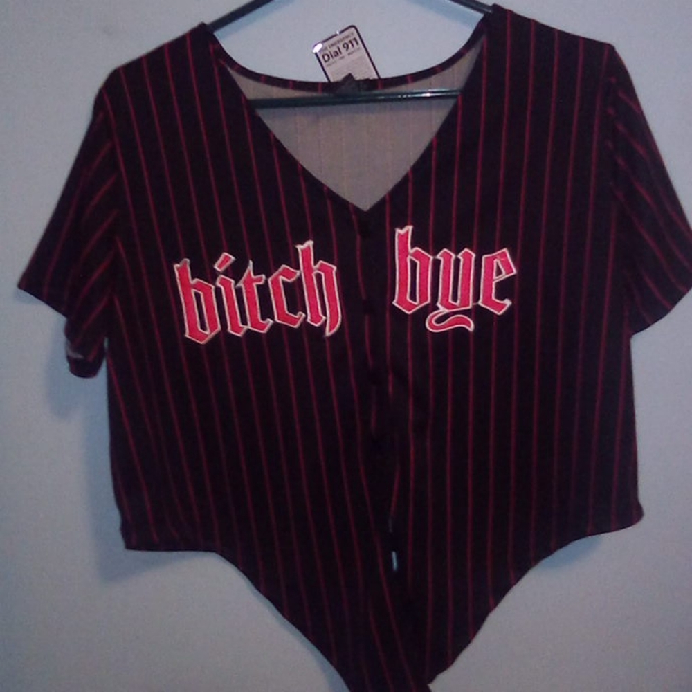 Crop top